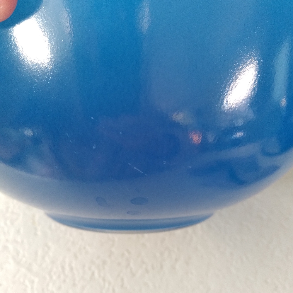 Pyrex 325 cobalt blue mixing bowl 2.5L with clear glass bottom - Picture 6 of 13